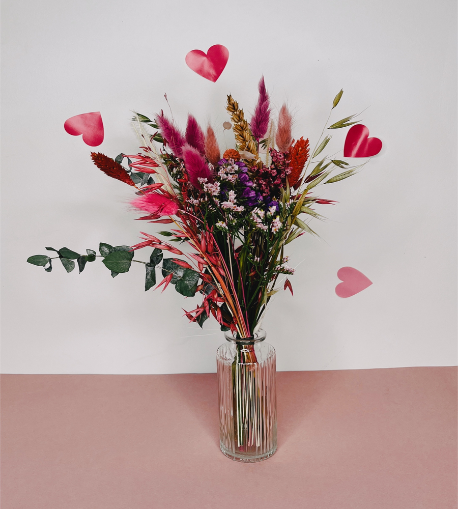 Bouquet fleurs sechees rose avec vase