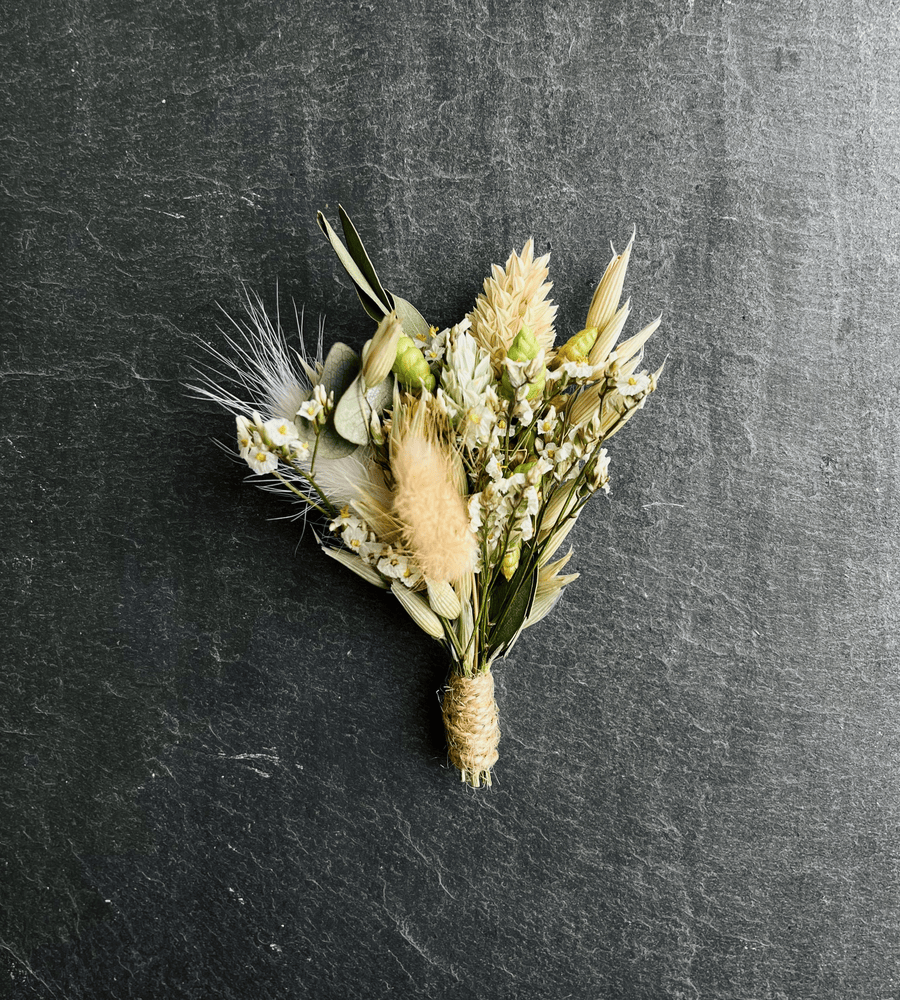 Boutonnière fleurs séchées
